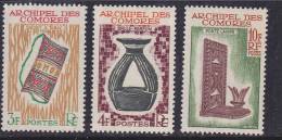 COMORES N°29/31 ARTISANAT NEUF SANS CHARNIERE - Unused Stamps