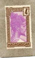 MADAGASCAR : Chef Sakalave - Buste D´homme - Hommes - Unused Stamps