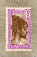 MADAGASCAR : Chef Sakalave - Buste D´homme - Hommes - Unused Stamps