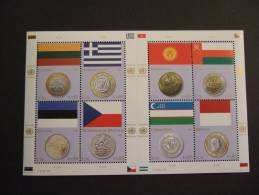 UNITED NATIONS VIENNA, WIEN  2011   FLAGS AND COINS     BLOCK    MNH **   (10520-520/015) - Unused Stamps