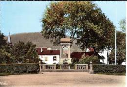 88 - Vosges - SAULXURES-sur- MOSELOTTE - Dentelée - Monuments Aux Morts  - Format  10,3  X 14,8 - Saulxures Sur Moselotte