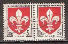 Timbre France Y&T N°1186x2 (3) Obl. Paire Horizontale. Armoirie De Lille.  5 F. Brun-noir Et Rouge. Cote 0,30 € - 1941-66 Stemmi E Stendardi