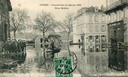 CPA 49 ANGERS INONDATIONS DE JANVIER 1910 PLACE MOLIÈRE - Angers