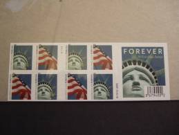 USA BOOKLET SCOTT # 4519B  AVR  DOUBLESIDED BOOKLET  FLAG & STATUE OF LIBERTY     MNH ** ( MAP30-670/015) - 3. 1981-...