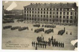 MONTARGIS. - Caserne Gudin - Présentation Du Drapeau - Le Défilé - Montargis