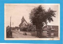 D27 - SAINT GEORGES MOTEL - L'EGLISE ET LE GROS ORME - (RENAULT 4CV) - état Voir Descriptif - Saint-Georges-Motel