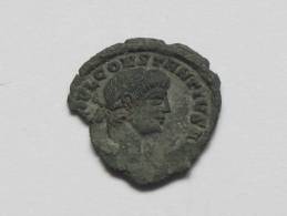 Monnaie Romaine à Identfier . Petit Bronze - Other & Unclassified