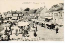 Liancourt. Place Du Marché. (Jolie Animation). - Liancourt