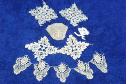 Très Anciennes Pièces De PARURE  DENTELLE  BRODERIE Ancienne Et PASSEMENTERIE / Lot 6 Pièces - Dentelles Et Tissus