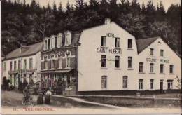 BELGIQUE:VAL-DE-POIX.(Luxembourg.):Hôtel Saint-Hubert.Non écrite.Parfaite.Personnages-Moto. - Bertogne