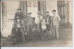 Groupe De Personnes - CARTE PHOTO - Hommes