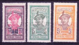 MARTINIQUE N°87 - 92 - 95 Neufs Charniere - Neufs