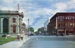 Menominee MI Street Scene Cars Old Postcard - Other & Unclassified