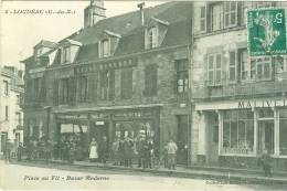 LOUDEAC - Place Au Fil - Bazar Moderne - Loudéac