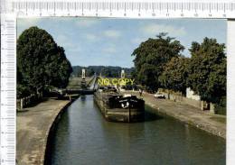 PENICHE -    Le Pont Canal De Briare - - Hausboote