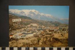 CP, 05, Embrun La Ville Et Son Roc Editions Cellard N°96126 - Embrun