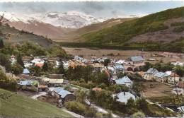 Cpsm Taninges, Vue Générale, Le Mont Buet Dans Le Fond - Taninges