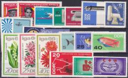 OOST-DUITSLAND (DDR) - SELECTIE 20 - MNH** - Colecciones