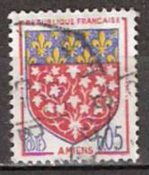 Timbre France Y&T N°1352 (03) Obl.  Armoirie D´Amiens.  0.05 F. Rouge, Bleu Et Jaune. Cote 0,15 € - 1941-66 Coat Of Arms And Heraldry