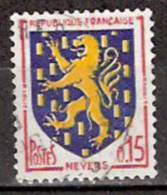 Timbre France Y&T N°1354 (04) Obl.  Armoirie De Nevers.  0.15 F. Rouge, Bleu Foncé Et Jaune. Cote 0,15 ¤ - 1941-66 Stemmi E Stendardi