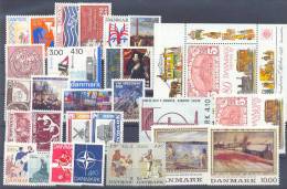 Denmark 29 Occasion Stamps & Mini Sheet Till 1989 MNH ** - Unused Stamps