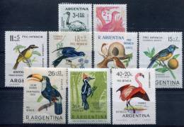 Argentine         PA  **  Avec Surtaxe  émis Entre 1960 Et 1970  Au Profit De L'enfance (9 Valeurs) - Unused Stamps