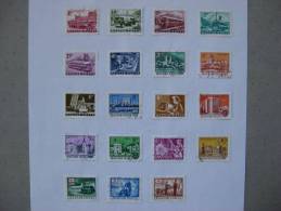 Timbres Hongrie : Les Métiers, Transports Et Architécture - Collections