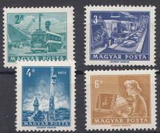 Hungary, Four Never Hinged Stamps - Unused Stamps