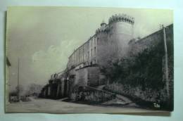 D 33 - Bazas - Les Anciens Remparts Et La Porte Fortifiée Du Gisquet - Bazas