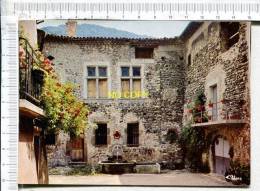 CHATILLON En DIOIS -  Alt  581 M. -  Un Vieux Quartier  Fleuri, La Placette - Châtillon-en-Diois