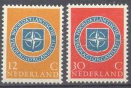 1959 Nederland NAVO 10e Verjaardag NVPH 720-1 / Mi 728-9 / Sc 377-8 / YT 701-2 Postfis / Neuf Sans Charniere / MNH - NATO