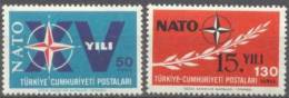 1964 Türkei 15 Jahre NATO  Is 2291-2 / Mi 1899-1900 / Sc 1610-1 / YT 1686-7 Postfrisch / Neuf / MNH - NATO