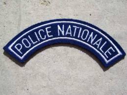 INSIGNE TISSUS PATCH POLICE NATIONALE BANANE DE BRAS ETAT EXCELLENT - Polizia