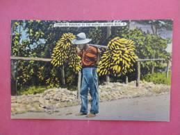 America > Antilles > Puerto Rico    Carrying Bananas To Market  Linen ----  Ref 843 - Puerto Rico