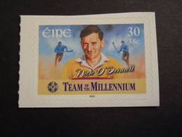 IRELAND 2000  HURLING TEAM  NICK O´DONNELL   FROM BOOKLET     MNH **      (P36-38/015) - Neufs