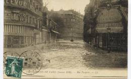6955 - Paris - 8 éme -  Rue PASQUIER     , Hotel, Café   Etc   Innondations De 1910     Circulée En 1910 - Arrondissement: 18