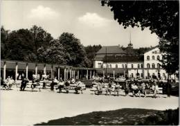 AK Bad Elster, Am Badeplatz, Ung, 1966 - Bad Elster