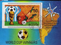 Gewinner Der Fussball WM Korea 1777/80, 2xKB + Block 52 O 13€ Plätze Von 1978 Foglietti Sport Bloc Soccer Sheet Bf Corea - 1978 – Argentine