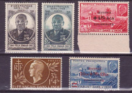 INDE - 1944/45 ANNEES COMPLETES - YVERT N°231/235 * MLH - COTE = 5.75 EUR. - FRAIS DE PORT OFFERT > 5 EUR ! - Neufs