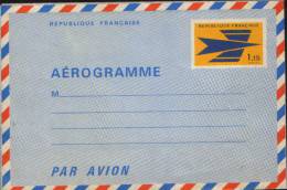 France-Aerogramme(aerogram) 1970- Emblem Of P.T.T.offset-unused - Aérogrammes