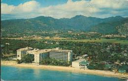 THE SURFRIDER AND  MOANA HOTELS ON  THE BEACH  AT WAIKIKI ( VOIR VERSO ) - Honolulu