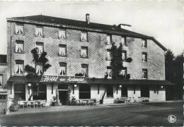 Corbion S/semois :  Hotel Des Ardennes     ( Grand Format ) - Autres & Non Classés