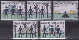 WALLIS Et FUTUNA 1992  --  Poste Yvert  N°  432 - 433 - 434 - 435 - 436  -- Neuf  Sans  Charnière -- Cote 10,75 €uros - - Neufs