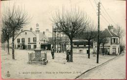 91-ESSONNE--SAINT -CHERON / PLACE DE LA REPUBLIQUE     NON ECRITE ‹(•¿• )› - Saint Cheron