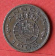 ANGOLA  1  ESCUDOS  1965   KM# 76  -    (1448) - Angola