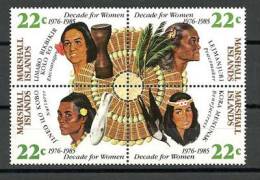 Femmes Polynesiennes Et Miconesiennes Des Iles Marshall (Ocean Pacifique). 4 T-p Neufs ** Se-tenant - Marshalleilanden