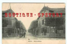 77 - NOISIEL - Poste Et Rue Du Milieu - Dos Scanné - Noisiel