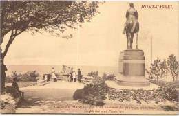 MONT-CASSEL - Statue Du Maréchal Foch Au Somment Du Plateau Dominant La Plaine Des Flandres - Cassel