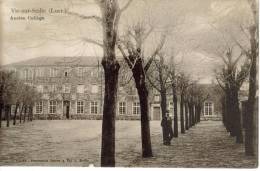 CPA VIC SUR SEILLE (Moselle) - Ancien Collège - Vic Sur Seille