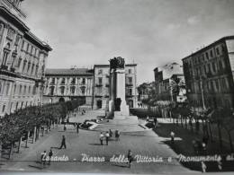 Monumento Ai Caduti  Piazza Della Vittoria Taranto - Oorlogsmonumenten